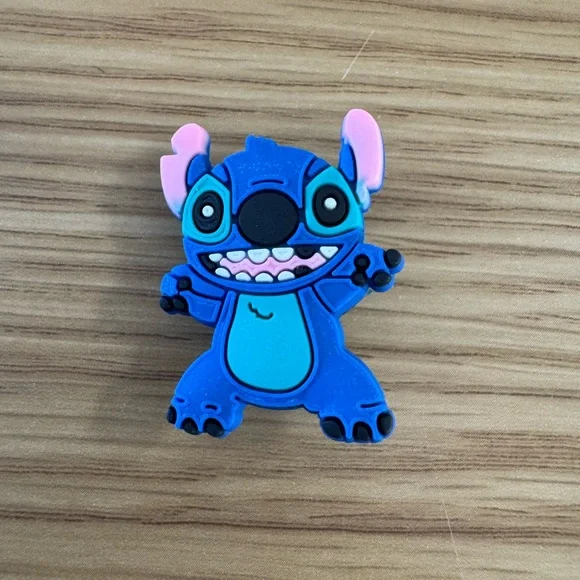 Stitch Assorted Shoe Charms Set - Picture 10 of 13